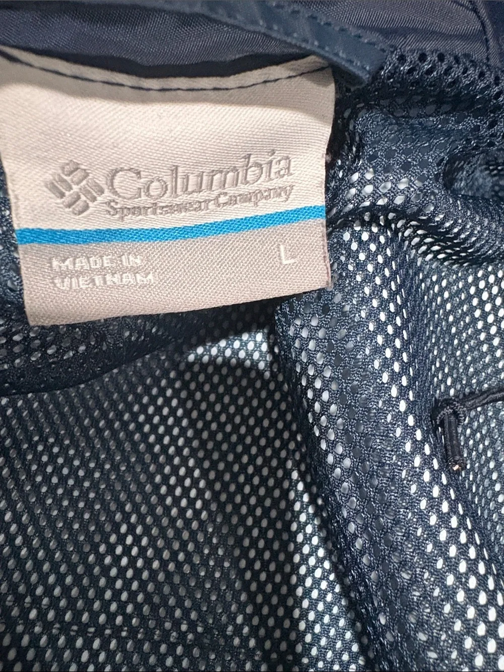 Columbia Women’s Dark Blue Hooded Rain Jacket - Picture 4 of 8
